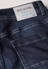 Load image into Gallery viewer, Cecil Dark Denim Jeans 378798
