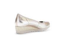 Load image into Gallery viewer, Gabor metallic platform 6264182