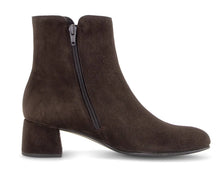 Load image into Gallery viewer, Gabor Brown Suede Boots 8036.01.003