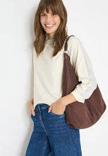 Load image into Gallery viewer, Cecil Batwing Top 324293