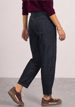 Load image into Gallery viewer, Street One High Waisted Barrel Leg Jeans With Drawstring (28" Leg) 381569