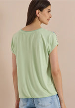 Load image into Gallery viewer, Cecil V-Neck Blouse 346799