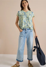 Load image into Gallery viewer, Cecil V-Neck Blouse 346799