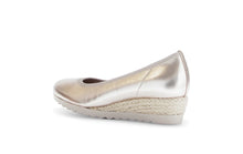 Load image into Gallery viewer, Gabor metallic platform 6264182