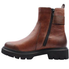Load image into Gallery viewer, Remonte Brown Boot D1W74-22