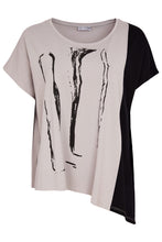 Load image into Gallery viewer, NAYA Placement Print Top 26119/719