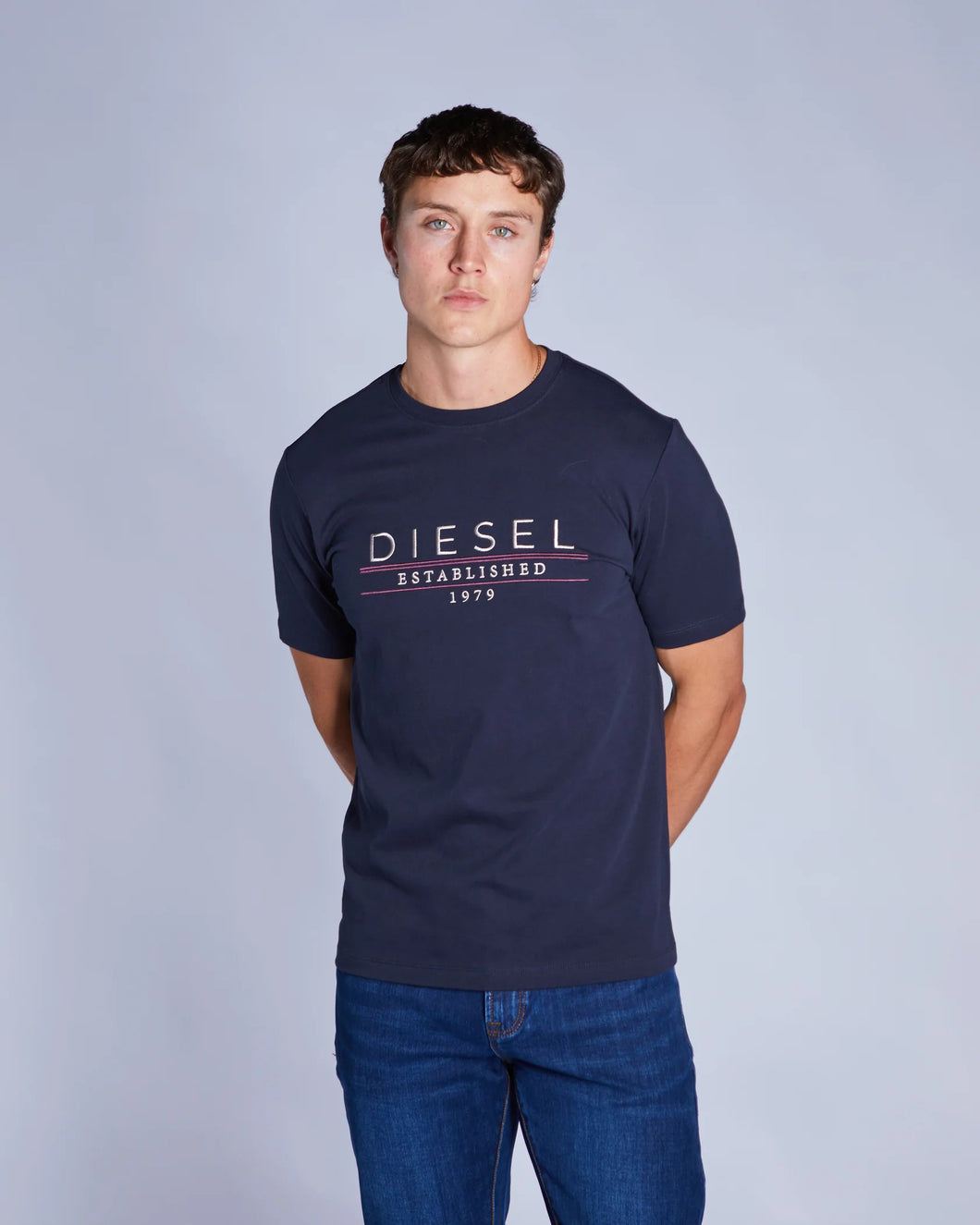 Diesel Duncan Tee Salute Navy T-shirt T25556MO