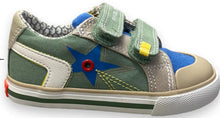 Load image into Gallery viewer, Pablosky green canvas trainers 975030
