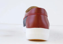 Load image into Gallery viewer, G Comfort Slip On Shoes 25292-1RT
