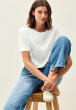 Load image into Gallery viewer, Cecil White Top 323582
