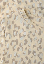 Load image into Gallery viewer, Street one T shirt 324568
