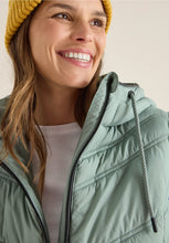 Load image into Gallery viewer, Cecil padded jacket 202095
