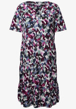 Load image into Gallery viewer, Cecil Print Dress 144489

