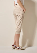 Load image into Gallery viewer, New York style Capri pants 378678 /beige
