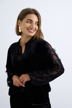 Load image into Gallery viewer, Mandy Top
