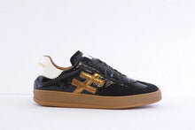 Load image into Gallery viewer, Another Trent Black and Gold Trainers A032.92.05
