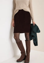 Load image into Gallery viewer, Cecil soft corduroy skirt 361836 (brown)
