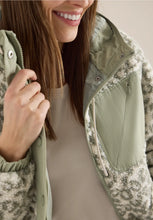 Load image into Gallery viewer, Cecil Teddy Printed Jacket 202204/2708
