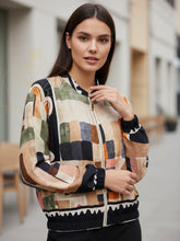 Load image into Gallery viewer, Decollage bomber jacket (black) 8772
