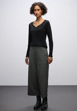 Load image into Gallery viewer, Street One Long Sleeve Shirt (black)324251
