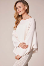 Load image into Gallery viewer, Deck By Decollage White Ribbed Jumper 7725
