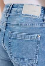 Load image into Gallery viewer, Cecil High Waist Denim Jeans 380668
