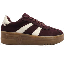 Load image into Gallery viewer, Rieker Burgundy Trainers M7601-30
