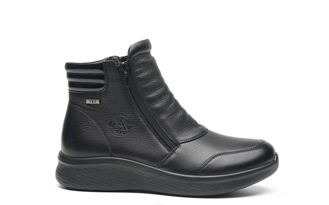 G Comfort Black Leather Ankle Boot P-825S