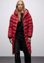 Load image into Gallery viewer, Street One Long Padded Coat 202126
