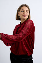 Load image into Gallery viewer, Carla top
