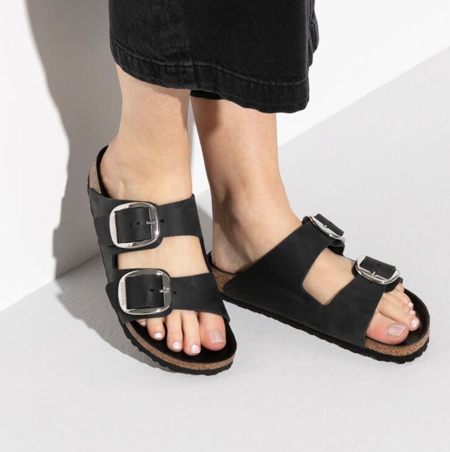 Birkenstock Arizona big buckle in Black 1011075