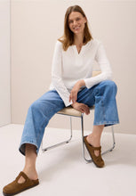 Load image into Gallery viewer, Cecil White Long Sleeve Tunic 323893
