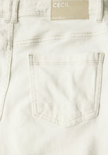 Load image into Gallery viewer, Cecil Cream Jeans 379509
