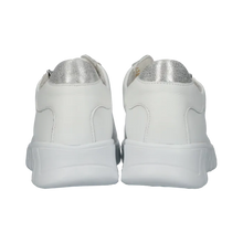 Load image into Gallery viewer, Waldlaufer White Trainer  916001
