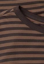 Load image into Gallery viewer, Cecil boat neck top 326042
