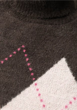 Load image into Gallery viewer, Cecil Sleeveless Knit With Argyle Pattern 304173
