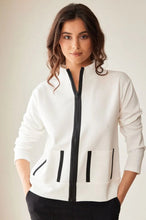 Load image into Gallery viewer, Peruzzi Contrast Pocket Jacket S26174
