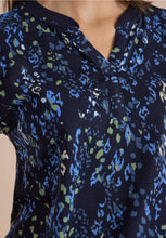 Load image into Gallery viewer, Cecil Split Neck Printed Top 325573
