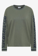 Load image into Gallery viewer, Cecil Top With Leopard Print Detail 325688
