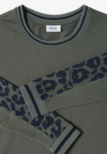 Load image into Gallery viewer, Cecil Top With Leopard Print Detail 325688
