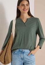 Load image into Gallery viewer, Cecil 3/4 Sleeve Split Neck Top 325694
