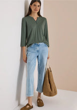 Load image into Gallery viewer, Cecil 3/4 Sleeve Split Neck Top 325694
