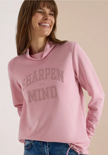 Load image into Gallery viewer, Cecil Long Sleeved Pink Sweatshirt 325864.
