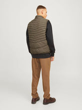 Load image into Gallery viewer, Jack &amp; Jones Green Puffer Gilet 12256987
