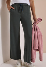 Load image into Gallery viewer, Cecil Olive Wide-Leg Trousers 381391

