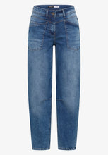 Load image into Gallery viewer, Cecil barrel jeans 381467
