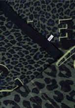 Load image into Gallery viewer, Cecil Leopard Print Loop Scarf 573237
