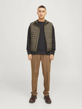 Load image into Gallery viewer, Jack &amp; Jones Green Puffer Gilet 12256987
