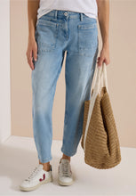 Load image into Gallery viewer, Cecil Scarlett barrel jeans 381335
