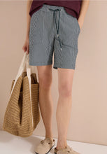 Load image into Gallery viewer, Cecil Striped Shorts 380989
